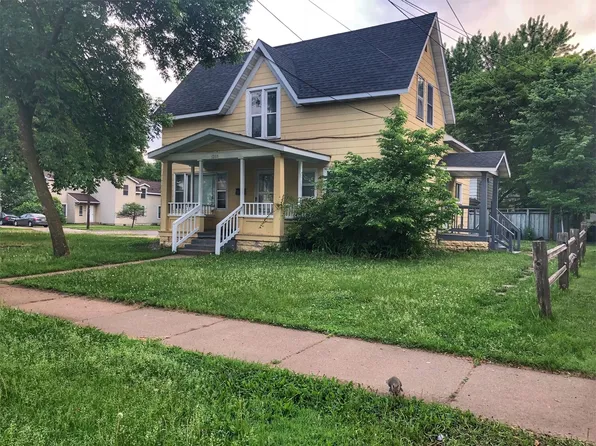 1205 Graham Ave, Eau Claire, WI 54701