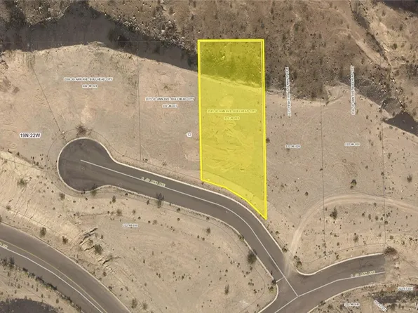 2381 Jo Ann Ave, Bullhead City, AZ 86442