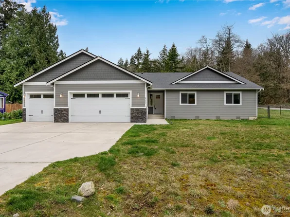2752 El Camano St, Camano Island, WA 98282