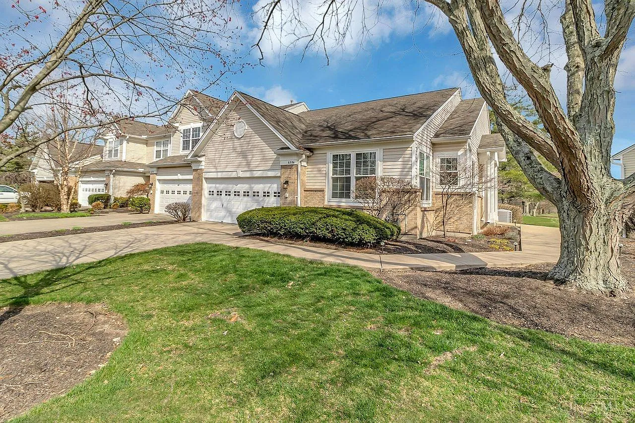6354 Eagle View Dr photo 1