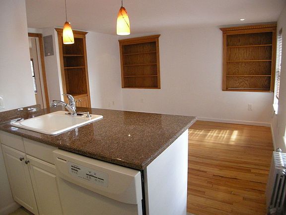 3rd image of 359 E 19th St APT 4A