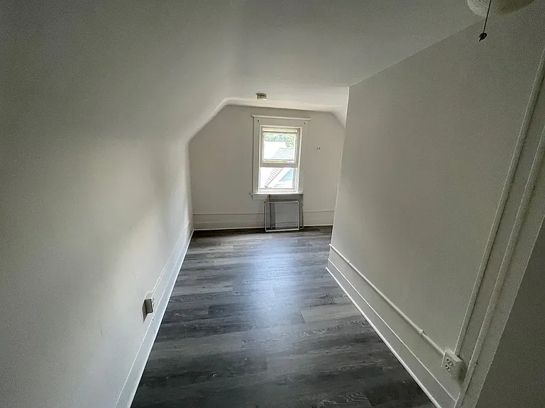 76 Park Ave #3 — Photo 5