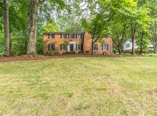 3003 Henderson Rd, Greensboro, NC 27410