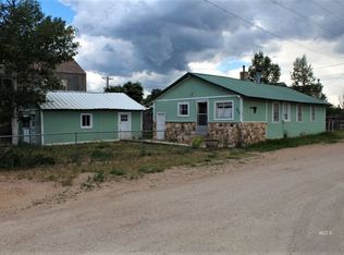 600 Silver Cir, Silver Cliff, CO 81252