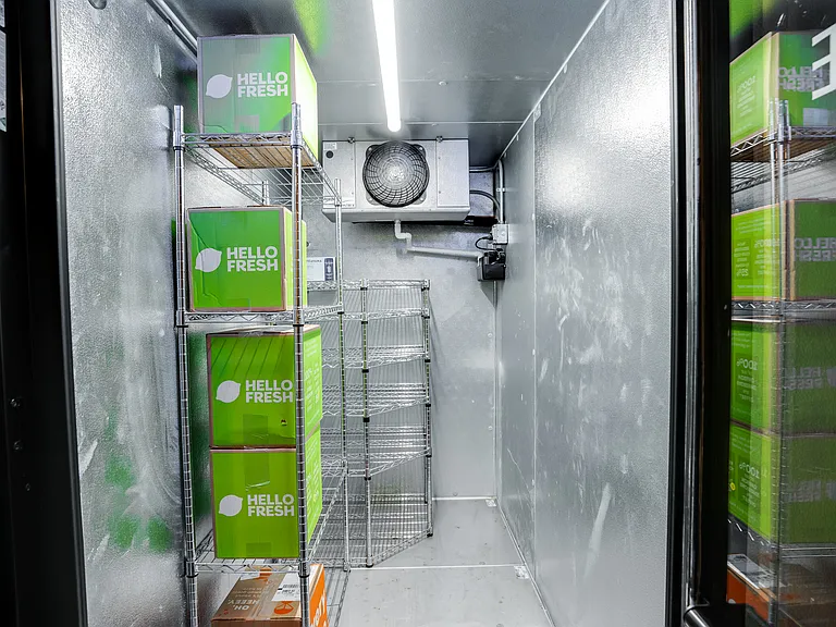 Cold Storage Room/Walk-In Cooler