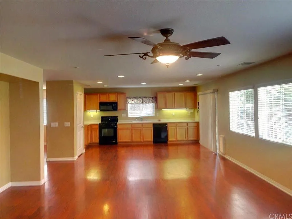 18871 Chatfield Drive — Photo 2