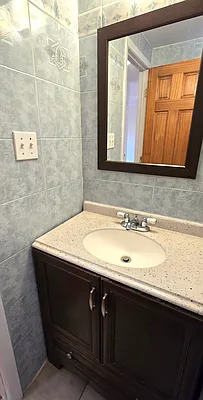 Rented by Mark International Real Estate | media 19