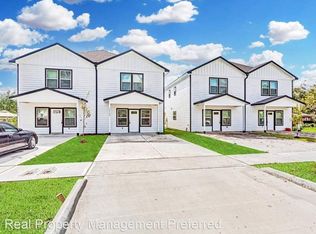 8218 Parker Rd #A, Houston, TX 77078