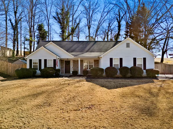 7935 Streamside Ln, Cumming, GA 30028