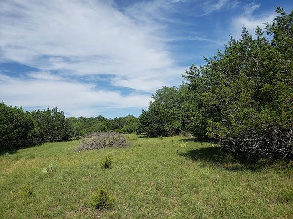 3rd image of 1103 County Road 1045
