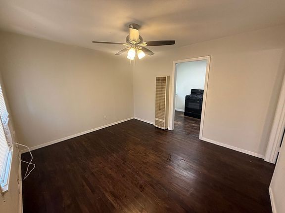 2nd image of 2601 40th St