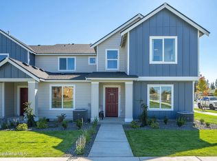 77 E Lupine Ln, Hayden Lake, ID 83835