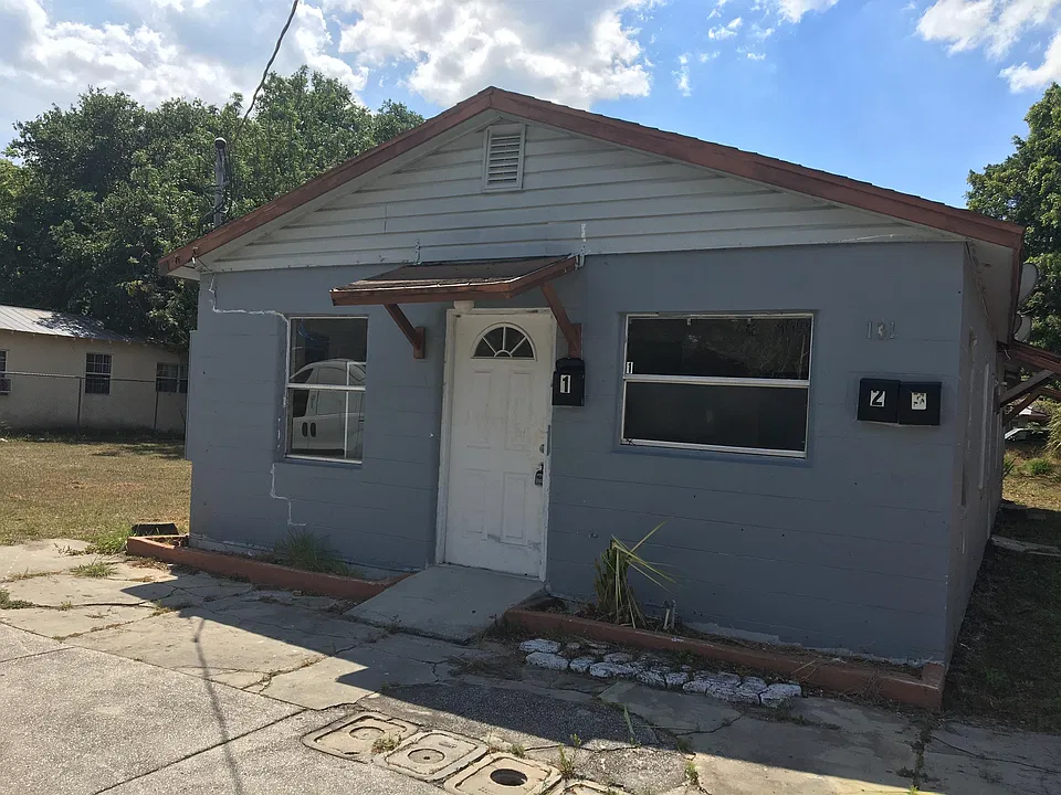 131 B St #1