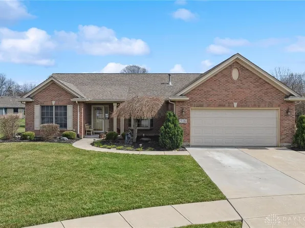 516 Millwood Meadows Dr, Englewood, OH 45322
