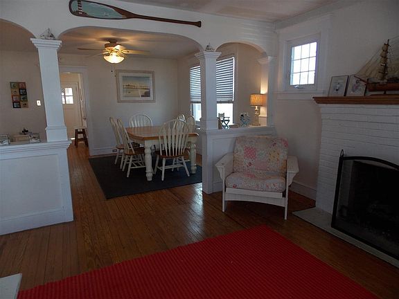 5th image of 704 1st St