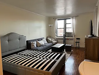 Rented by REAL New York