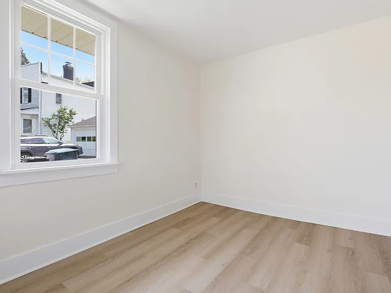 84 Sherwood Pl #1 — Photo 20