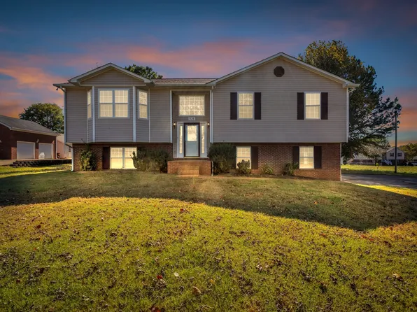 926 Cranford Hollow Rd, Columbia, TN 38401