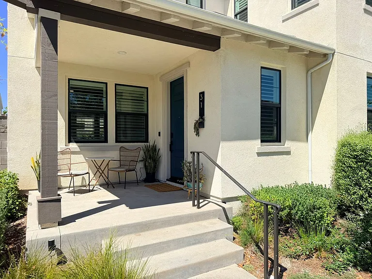 31 Jarano St — Photo 2