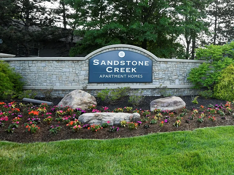 Sandstone Creek — Photo 26