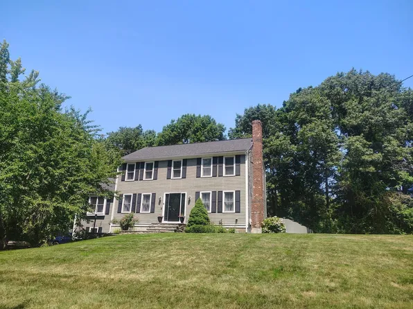 6 Forest St, Raynham, MA 02767
