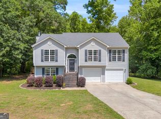 335 Elizabeth Ct, Colbert, GA 30628