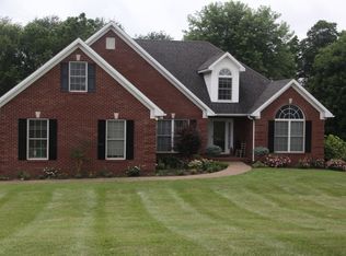 421 Cambridge Grove Cir, Alvaton, KY 42122