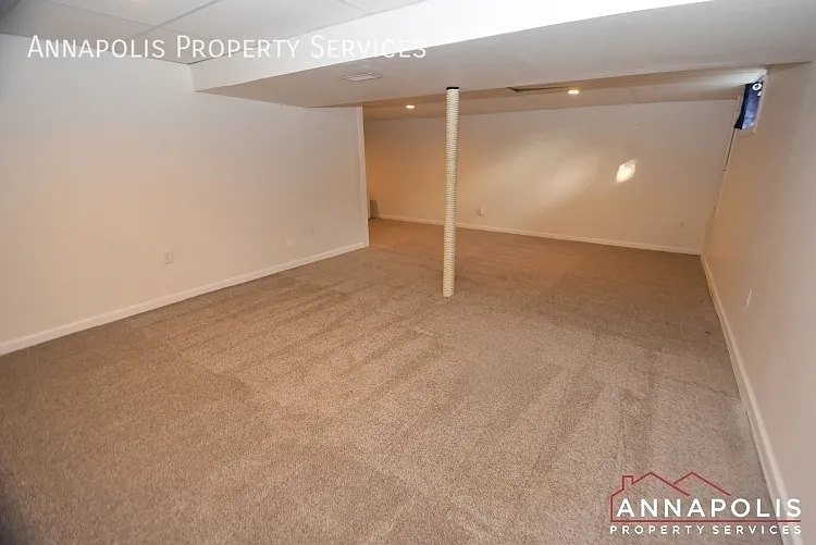 528 Bay Green Dr — Photo 12