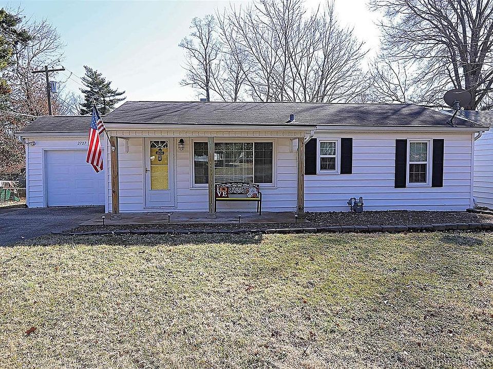 1st image of 2727 Chrysler Ave