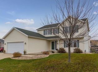 5964 Shetland Dr NW, Rochester, MN 55901