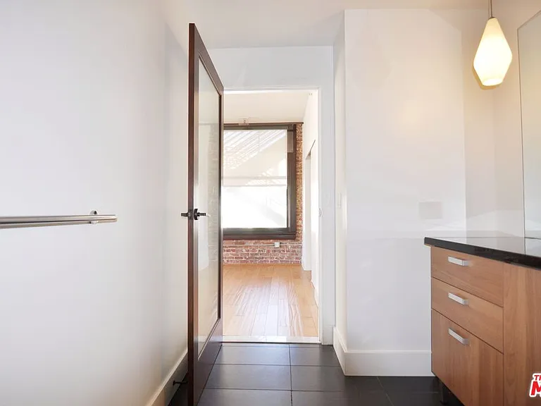 460 S Spring St #1001 — Photo 21