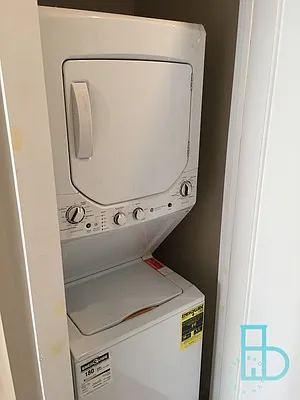 Rented by Miron Realty Group | media 15