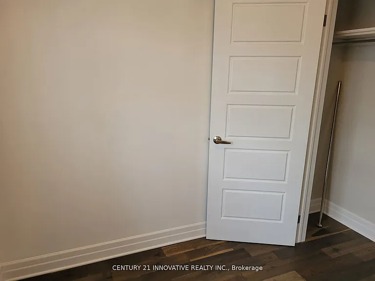70 Plains Rd W #38 — Photo 18
