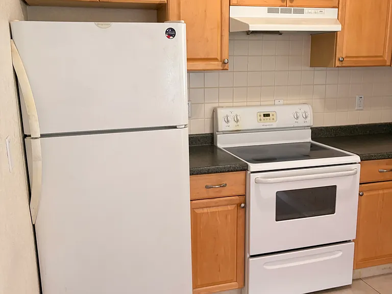 12125 N Edison Ave — Photo 22