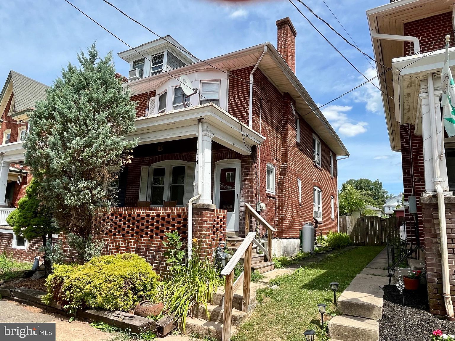 614 Spruce St, Pottstown, PA 19464 Zillow