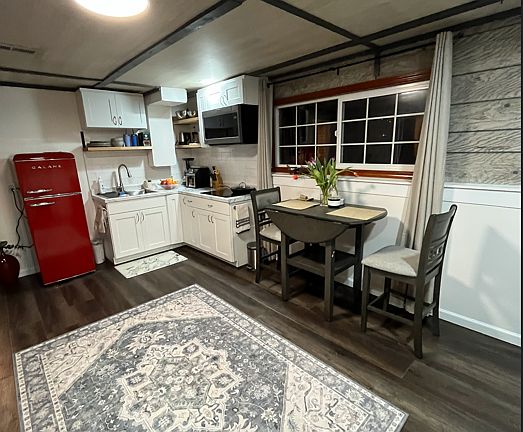 Living Room in 1-BDR - kitchen