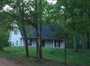 347 Walker Ln NW, Roxie, MS 39661