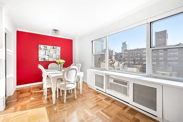 Rented by Compass | media 7