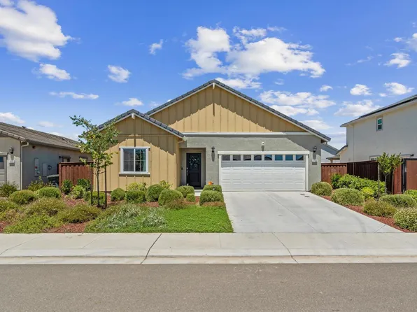 1790 Butterfly Ln, Dixon, CA 95620