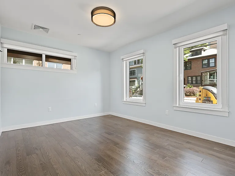 56 Auburn St #3 — Photo 6