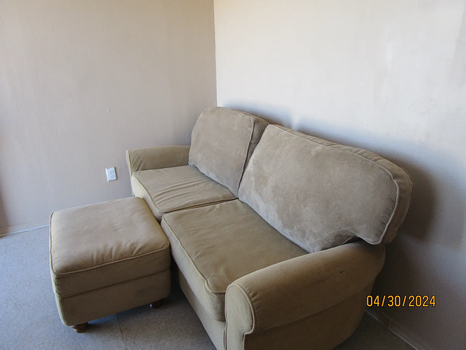 2 bed, 850 sqft, $600 — Photo 3