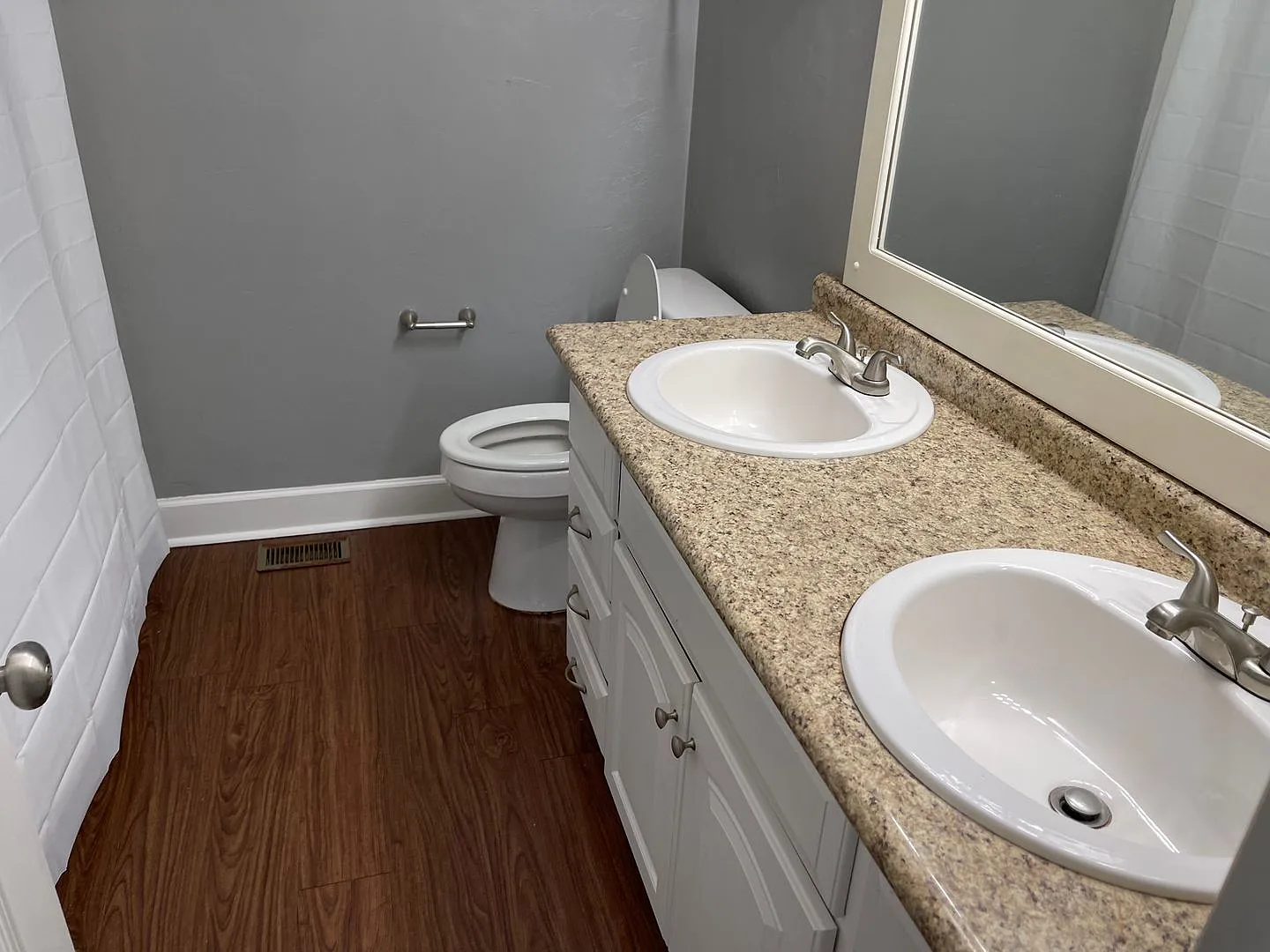 Portland Townhomes — Photo 4