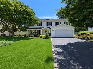 20 Tall Pines Lane, Nesconset, NY 11767