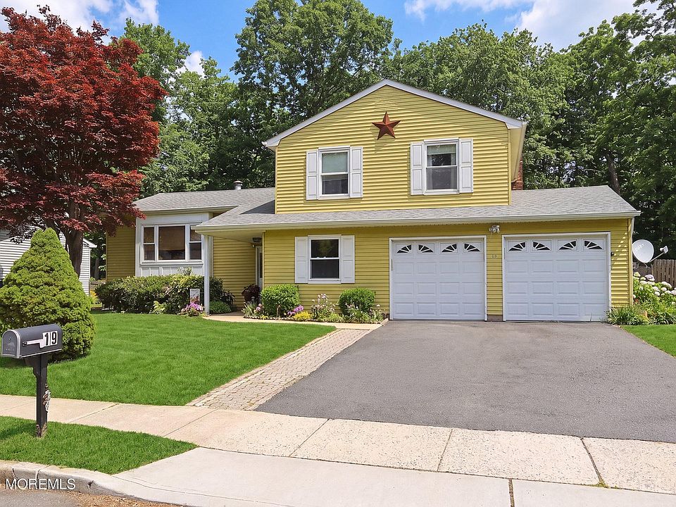 1st image of 19 Colonial Court