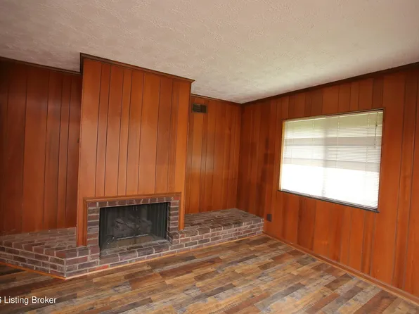 1602 Gardiner Ln APT 233, Louisville, KY 40205