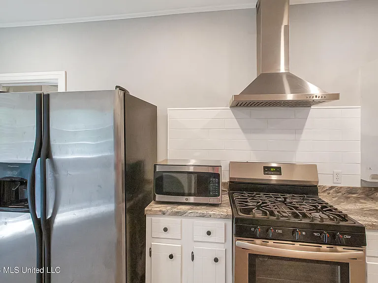 4097 Redwing Ave — Photo 14