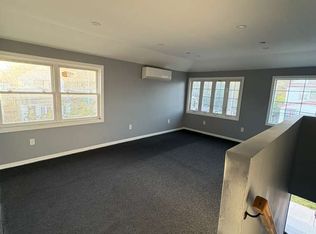 18202 91st Ave #2, Hollis, NY 11423