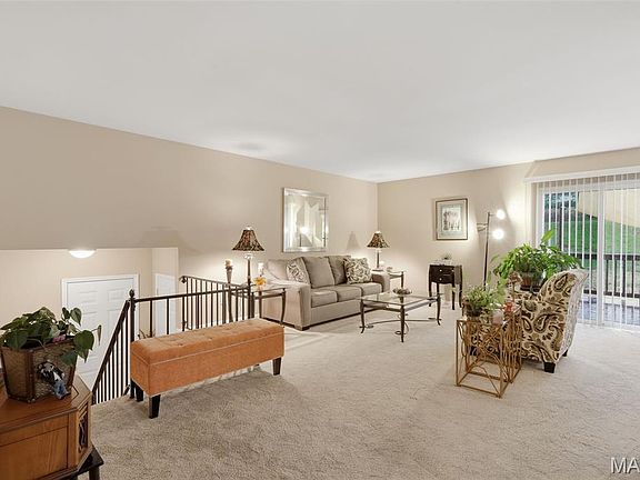 2nd image of 12117 Sage Glen Ct