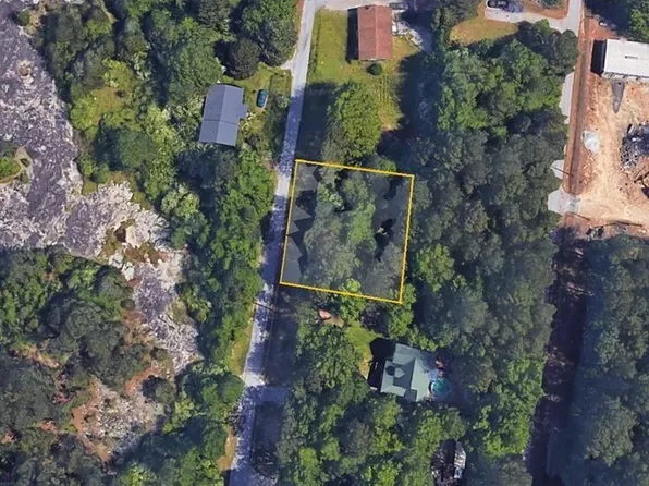 2569 Pinewood Dr NE #X, Conyers, GA 30012