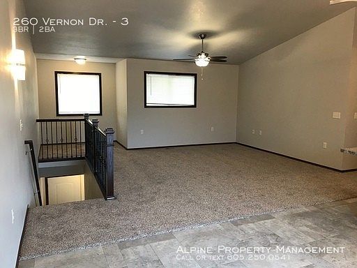 4th image of 260 Vernon Dr Unit 3